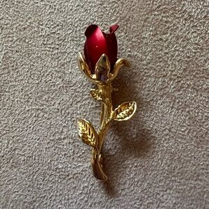 Elegant Red and Gold Rose Brooch EUC